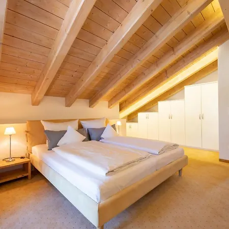 Partnachauen Apartman *